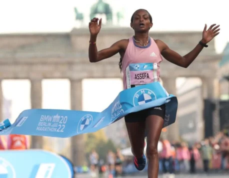 Tigist Assefa wins Marathon in Berlin