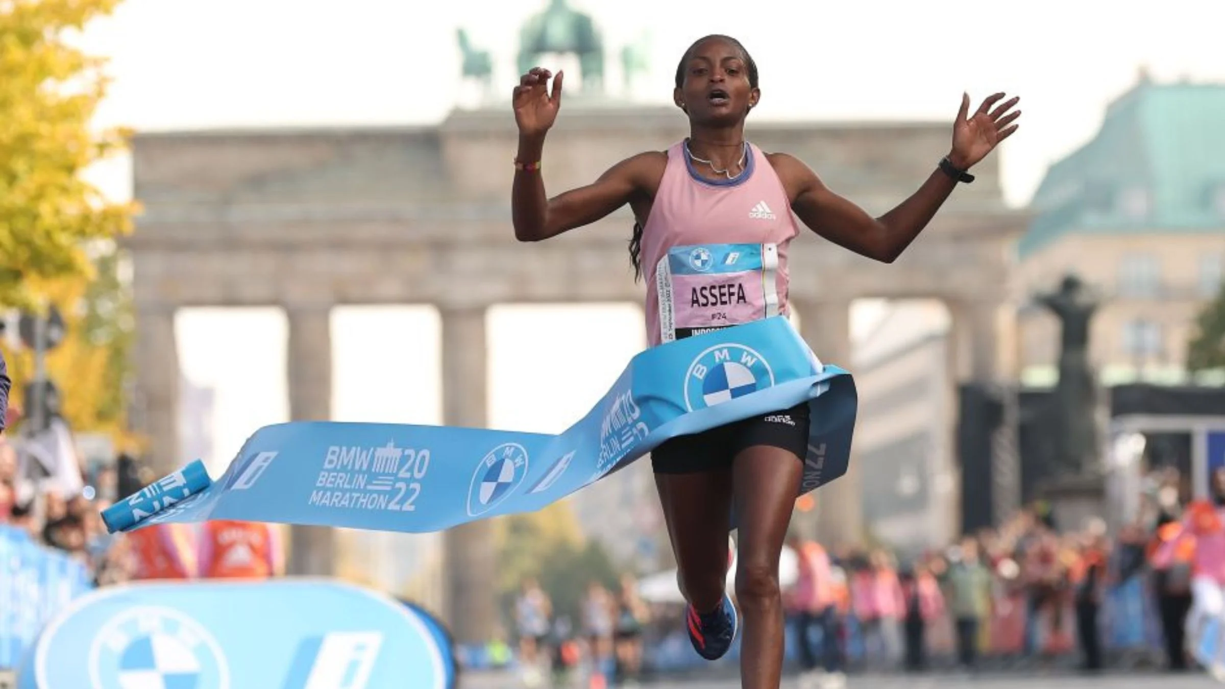 Tigist Assefa wins Marathon in Berlin