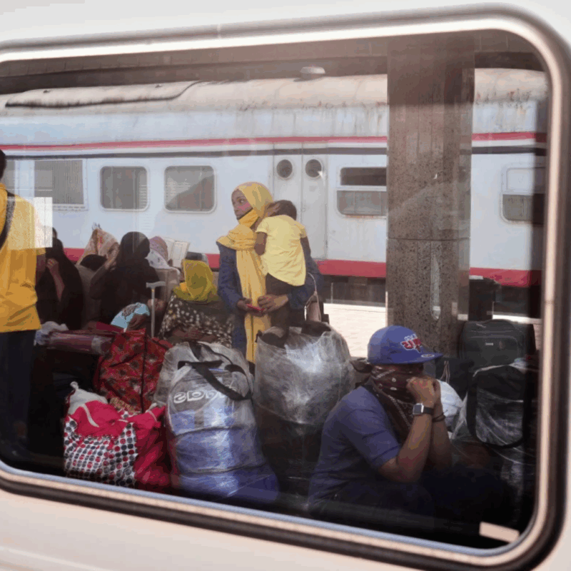 Egypt Offers Free Train Rides for Sudanese Refugees Returning Home