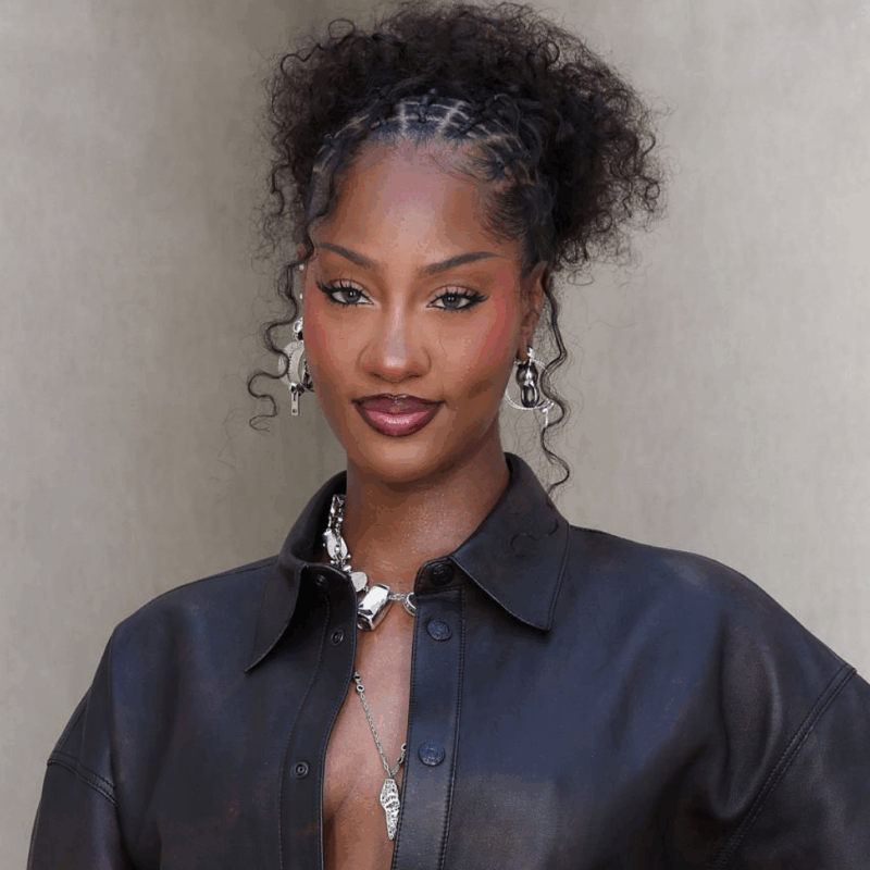 Tems becomes First Nigerian Female Artist to Sell Over 10 Million Units in the US