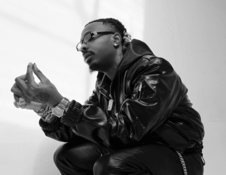 Full Control Lyrics by Young Jonn