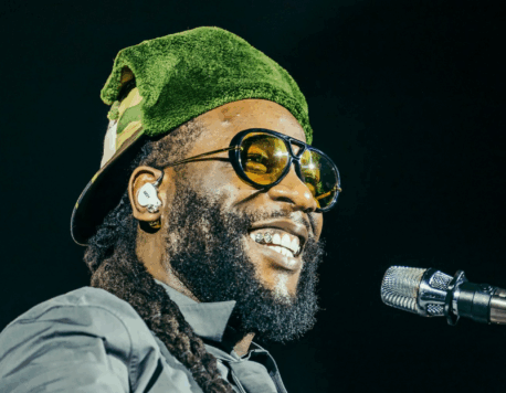 Burna Boy Throws Shade At Davido During Livestream with PlaqueBoyMax